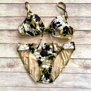 Newport News Black & Green Floral Bikini, Size 10